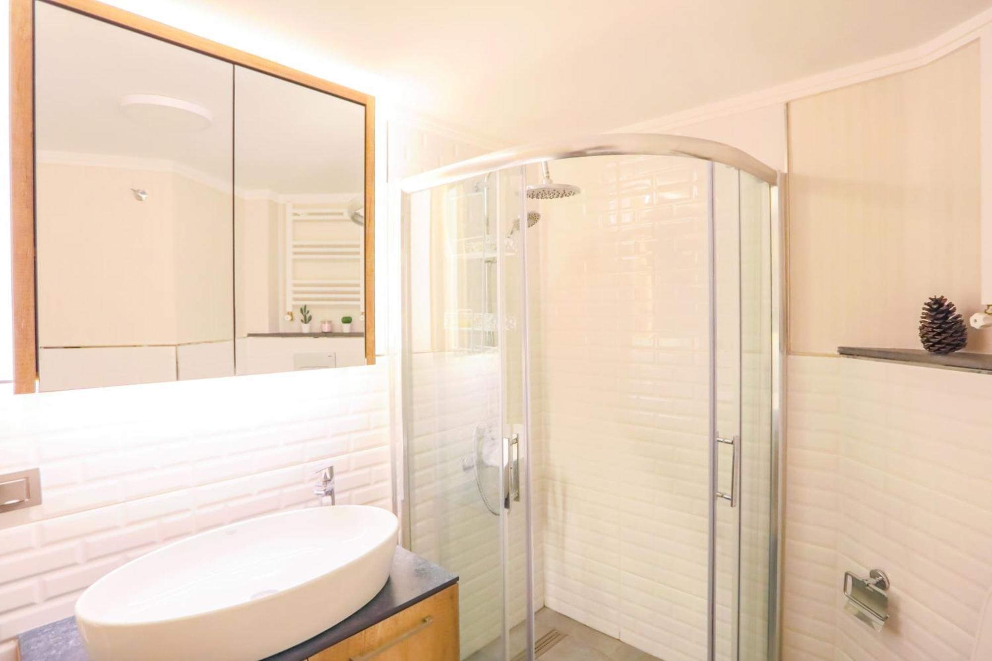 Delightful Flat 500 M To Uskudar Ferry Station Apartment Istanbul Exterior photo